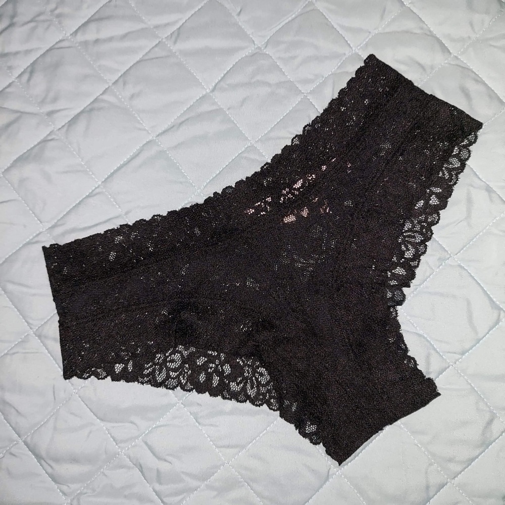 Victoria secret Lace Cheeky panties set size Extra Small NWT - Picture 8 of 15